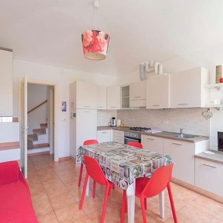 096 - Casa Al Borgo Cavi Di Lavagna, 150 Metri Dal Mare Appartement Buitenkant foto