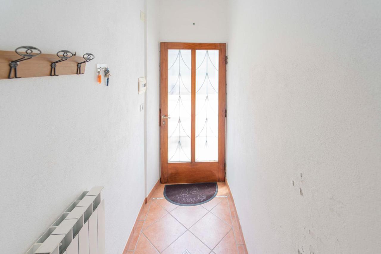 096 - Casa Al Borgo Cavi Di Lavagna, 150 Metri Dal Mare Appartement Buitenkant foto