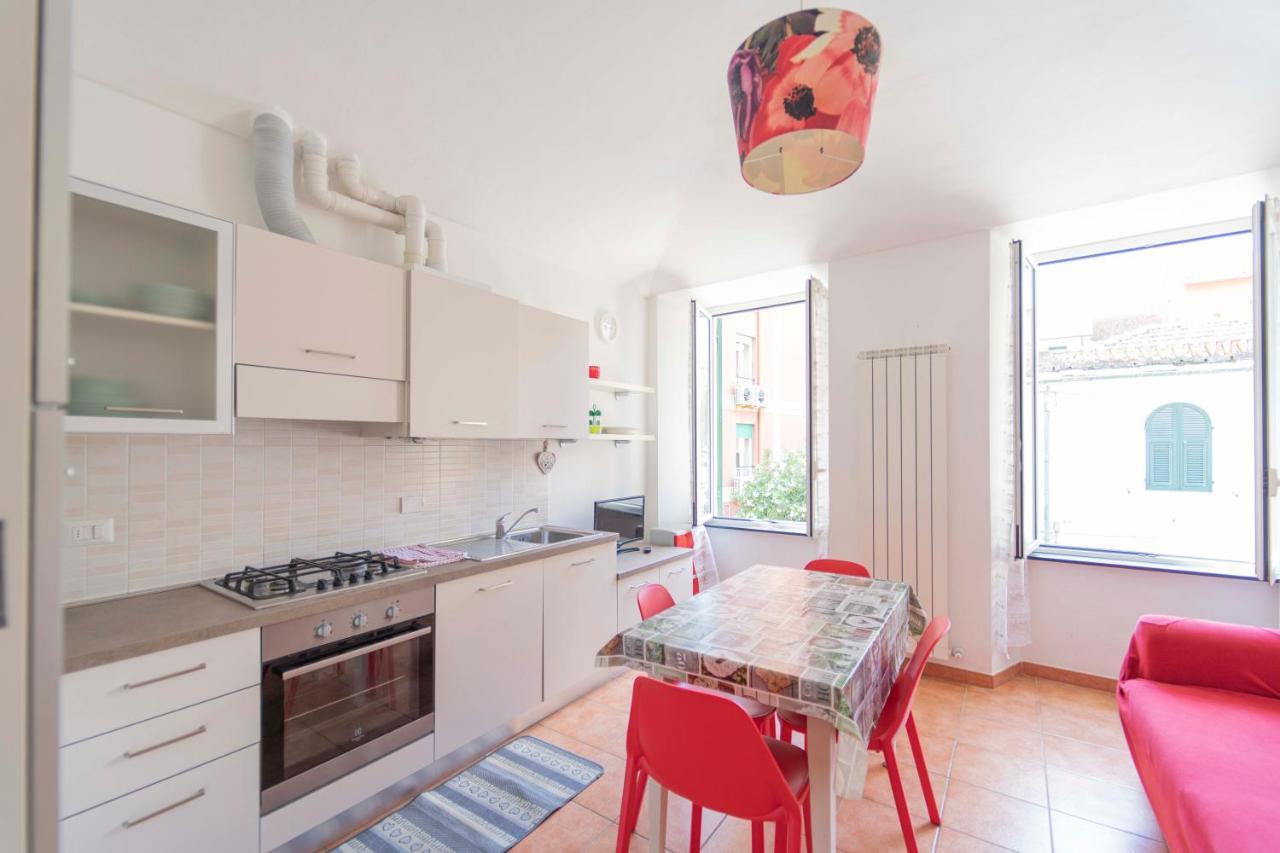 096 - Casa Al Borgo Cavi Di Lavagna, 150 Metri Dal Mare Appartement Buitenkant foto