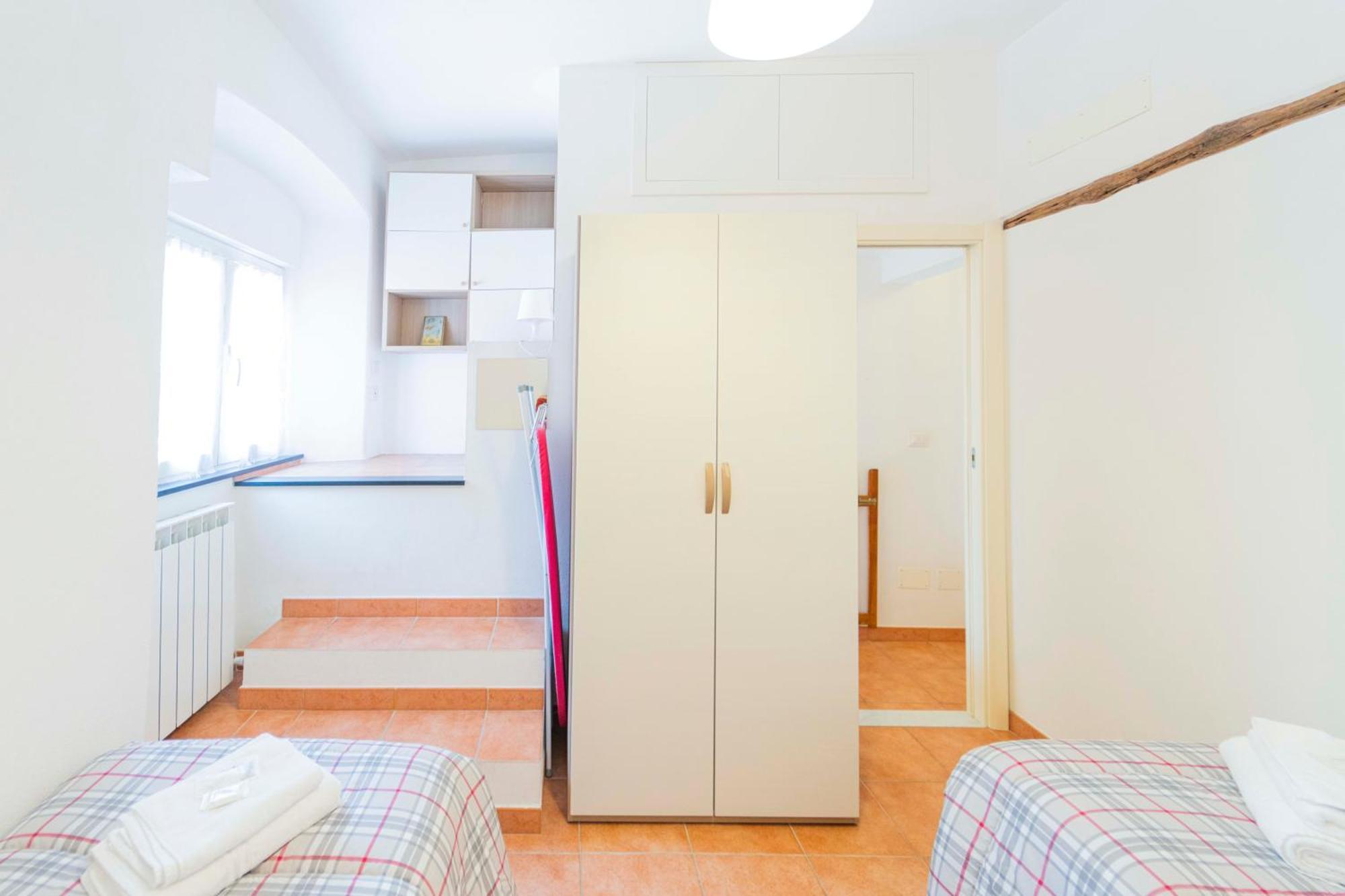 096 - Casa Al Borgo Cavi Di Lavagna, 150 Metri Dal Mare Appartement Buitenkant foto